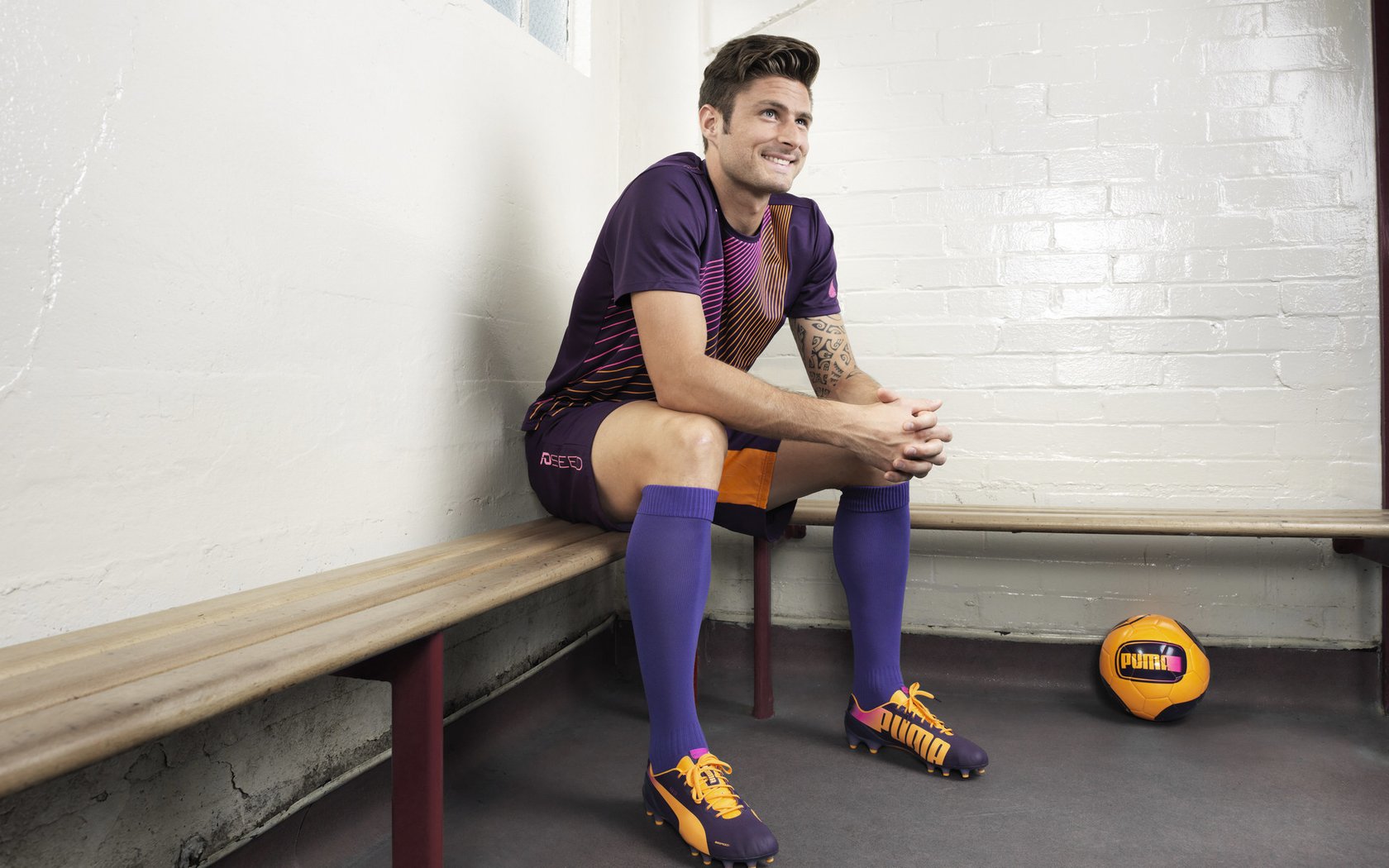 kaiyun.com-哥伦比亚队在巴黎奥运会比赛中多次利用边路进攻，哥伦比亚进球的是谁